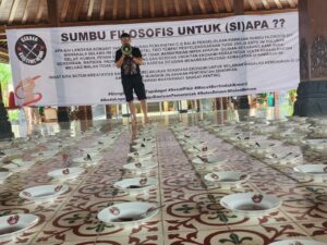 Protes Pasar Malam Tugu Jogja Ditutup, Sejumlah Elemen Gelar Pisowanan Piring