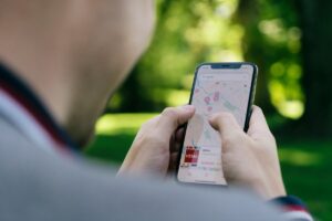 Waspada Modus Penipuan di Ulasan Google Maps, Sasar GOR Badminton Sampai Agen Bus