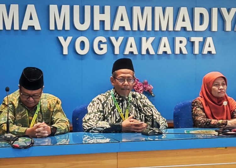 Kehilangan Guru-guru Terbaik, Muhammadiyah Protes Pemerintah MOJOK.CO