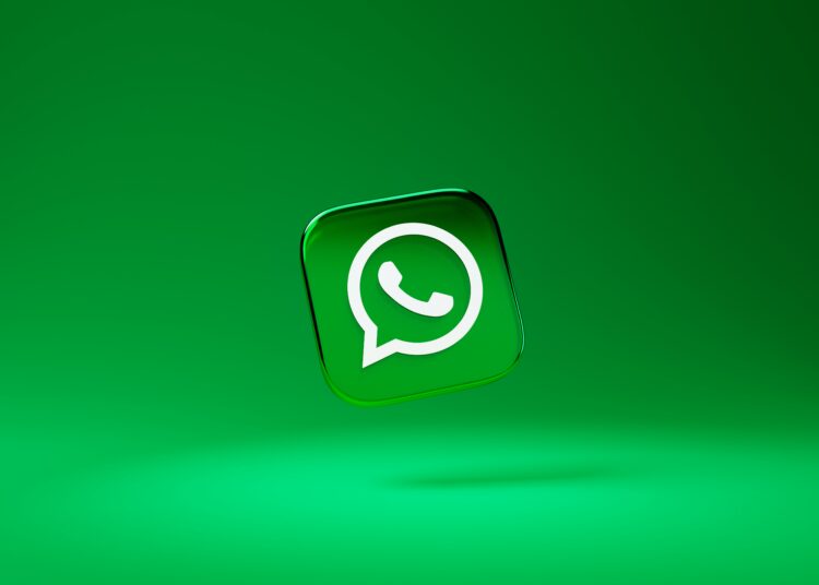 Bahayanya Jika Menggunakan WhatsApp Pihak Ketiga. MOJOK.CO