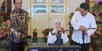 Nyanyikan Lir-Ilir, Putri Ariani Dapat Sangu Rp50 Juta dari Sultan. MOJOK.CO