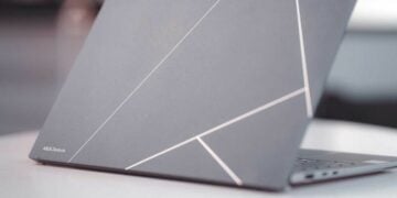 ASUS Kenalkan Zenbook S 13 OLED, Paling Tipis, Tebal Cuma 1 Senti. MOJOK.CO