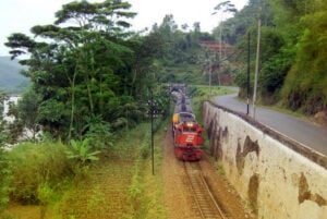 Nostalgia Kereta Api Lembah Serayu, Penghubung Cilacap-Wonosobo yang Penuh Kenangan