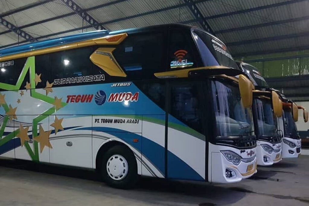 PO Teguh Purwokerto, Perusahaan Bus Legendaris dengan Pelayanan dan Ekosistem Bengkel yang Oke. MOJOK.CO