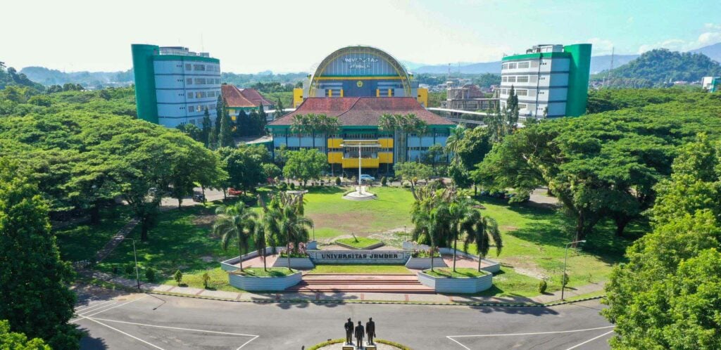 universitas jember.MOJOK.CO