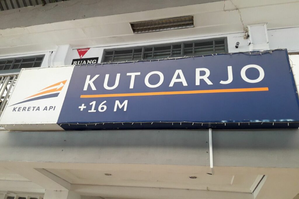 Stasiun Kutoarjo Lebih Tua daripada Stasiun Purworejo MOJOK.CO