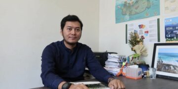 Guru Besar Termuda UGM Berusia 35 Tahun, Perjalanan Kariernya Unik MOJOK.CO
