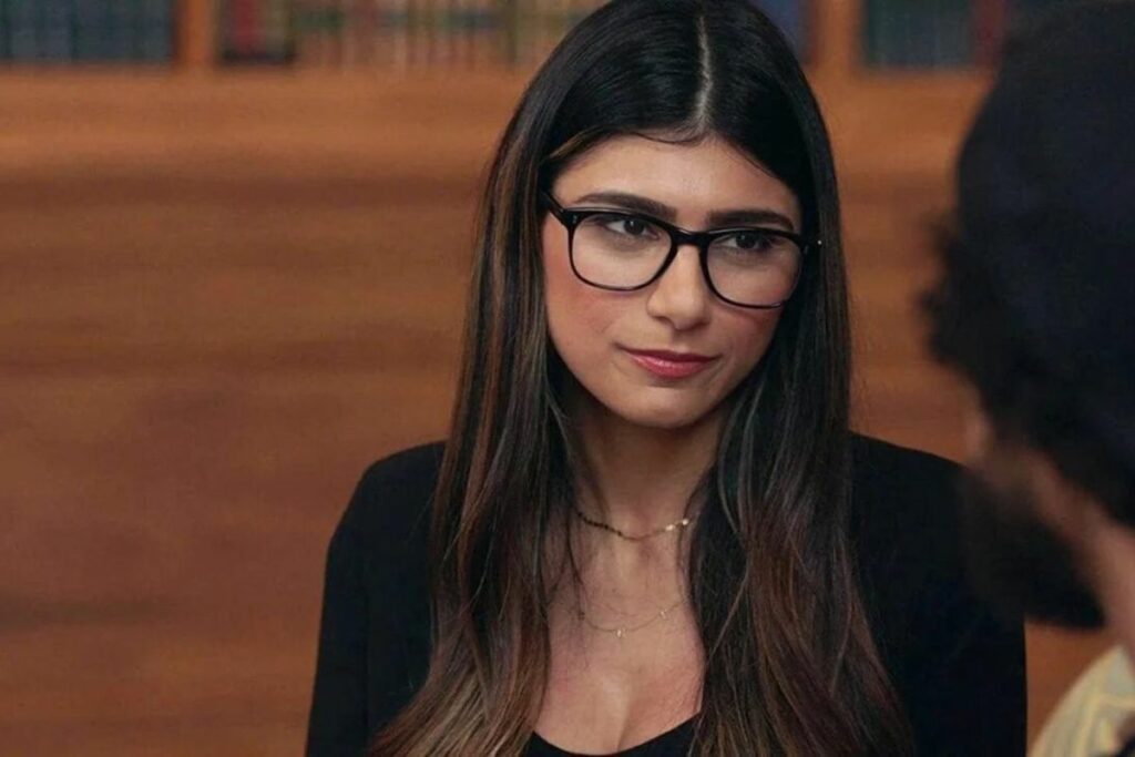 Mia Khalifa Didepak Playboy, Buntut Membela Rakyat Palestina dalam Perang Israel vs Hamas (Business Daily)