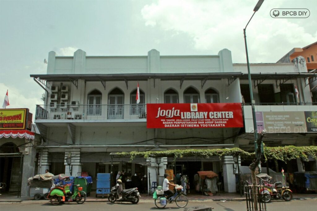 Jogja Library Center, Dulunya Tempat Mencetak Buku hingga Uang MOJOK.CO