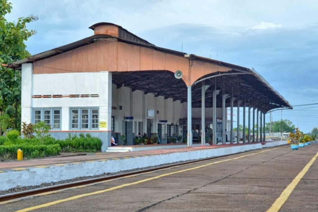 Stasiun Ceper Klaten Aktif Kembali setelah 10 Tahun Mati MOJOK.CO