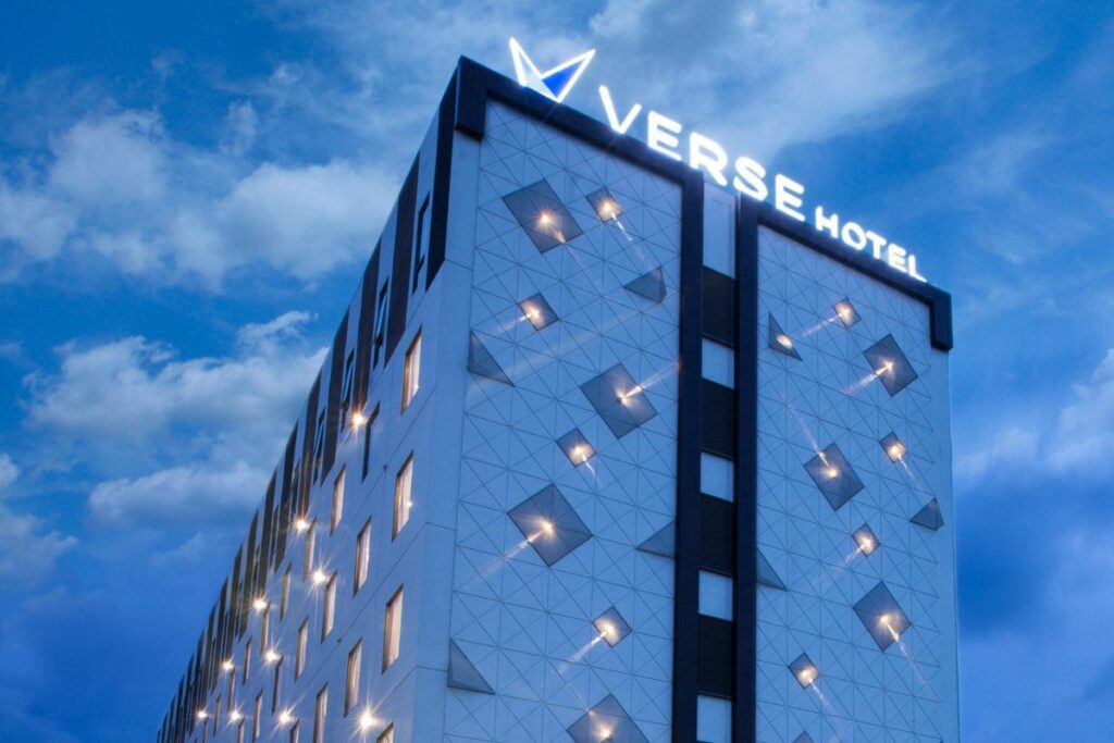 Hotel VERSE, salah satu yang terbaik di Arjawinangun