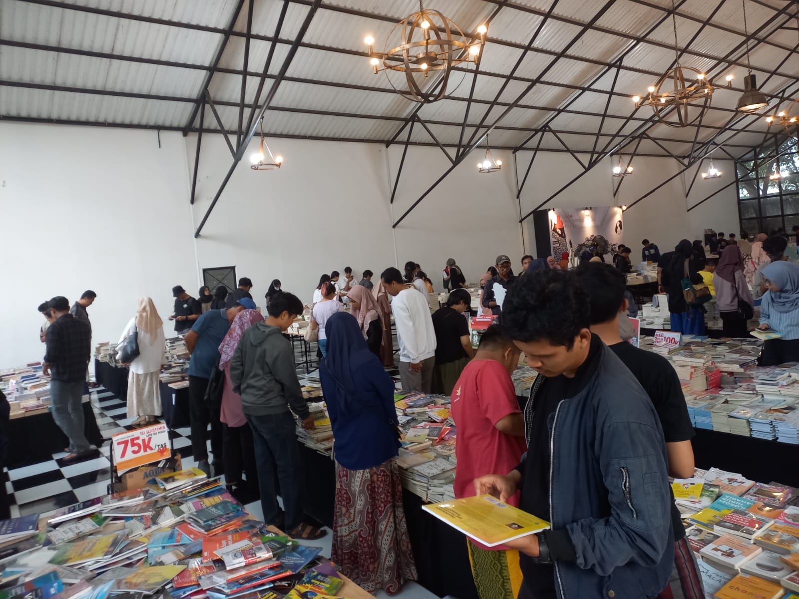 bazar buku