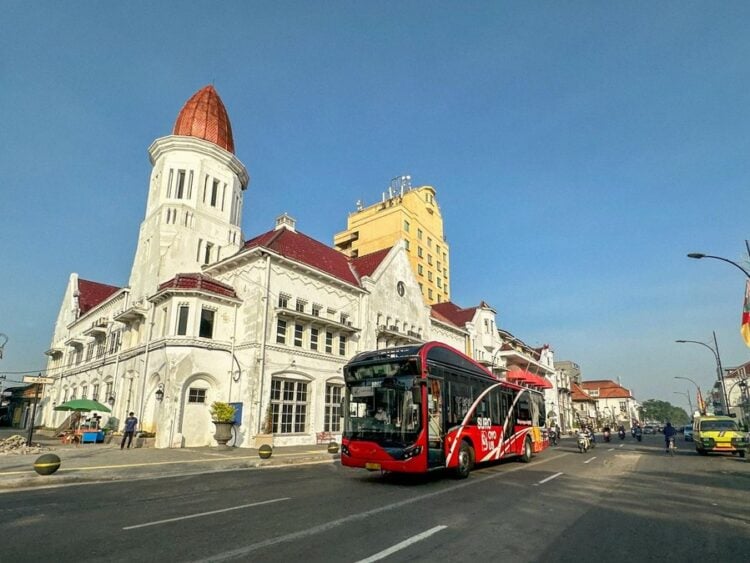 Bertahun-tahun Tinggal di Surabaya tapi Ogah Naik Suroboyo Bus MOJOK.CO