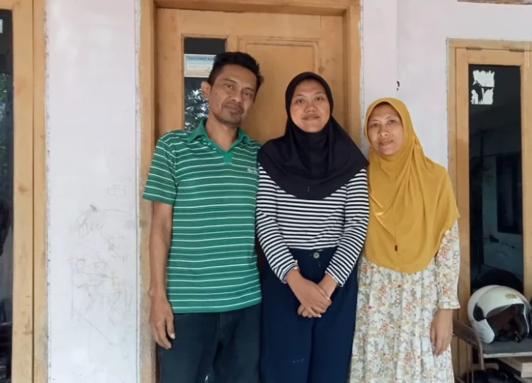 Diremehkan Miskin Mustahil Kuliah, Keterima Akuntansi FEB UGM Jogja hingga Bikin Nangis Ibu MOJOK.CO