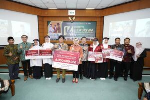 UMY Berikan Beasiswa 6,3 Miliar Untuk 5 Mahasiswa Baru Dokter dan Dokter Gigi, Perkuat Dakwah Lewat Layanan Kesehatan