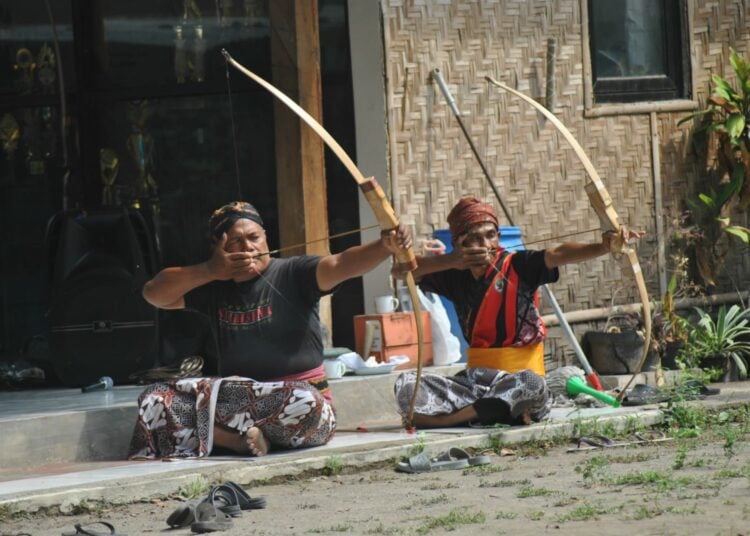 Sasana Jemperangin Ambisena Sambilegi Kidul Sleman, Upaya Pertamina Lestarikan Panahan Tradisional MOJOK.CO