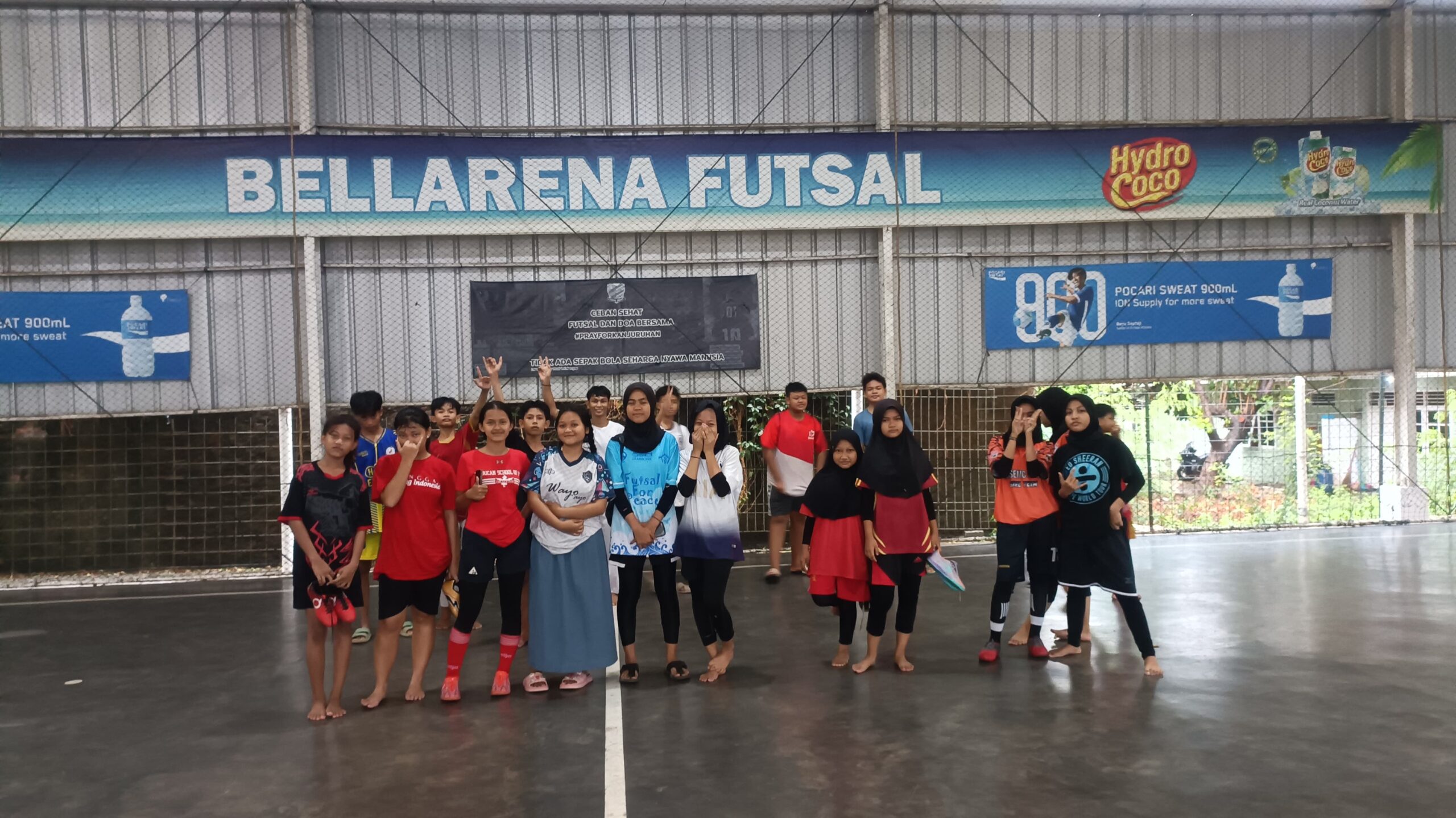 Futsal Hidupkan Mimpi Anak-Anak Prasejahtera Jabodetabek, Berkat Kolaborasi Campaign dan Yayasan KDM.MOJOK.CO