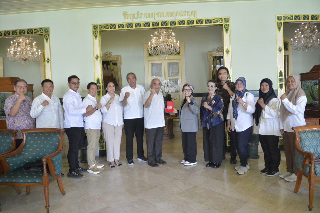 Daerah Istimewa Yogyakarta (DIY) menjadi tuan rumah “1st Asian Gym for Life Challenge 2026” 1. MOJOK.CO