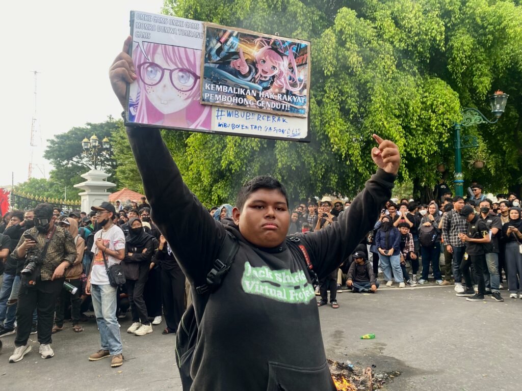 wibu, jogja memanggil.MOJOK.CO