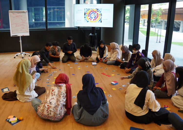 Relawan di GIK UGM 1. MOJOK.CO