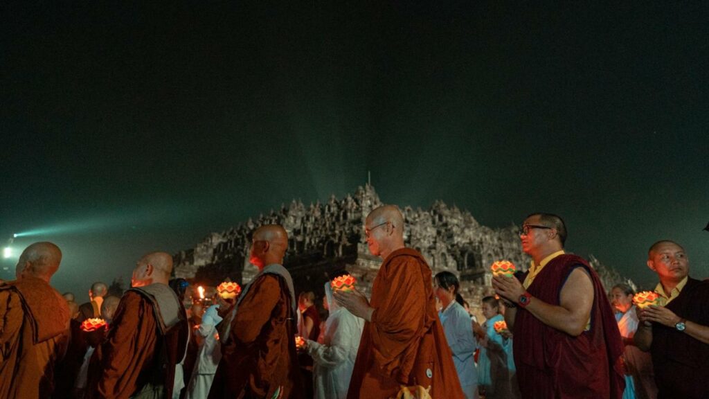 Ketika Candi Borobudur di Magelang Berubah Jadi Rumah Spiritual yang Inklusif. MOJOK.CO