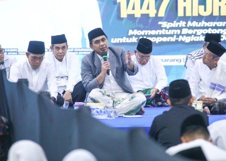 Wakil Gubernur Jawa Tengah, Taj Yasin, dalam peringatan Tahun Baru Islam Muharram 1447 H di MOJOK.CO