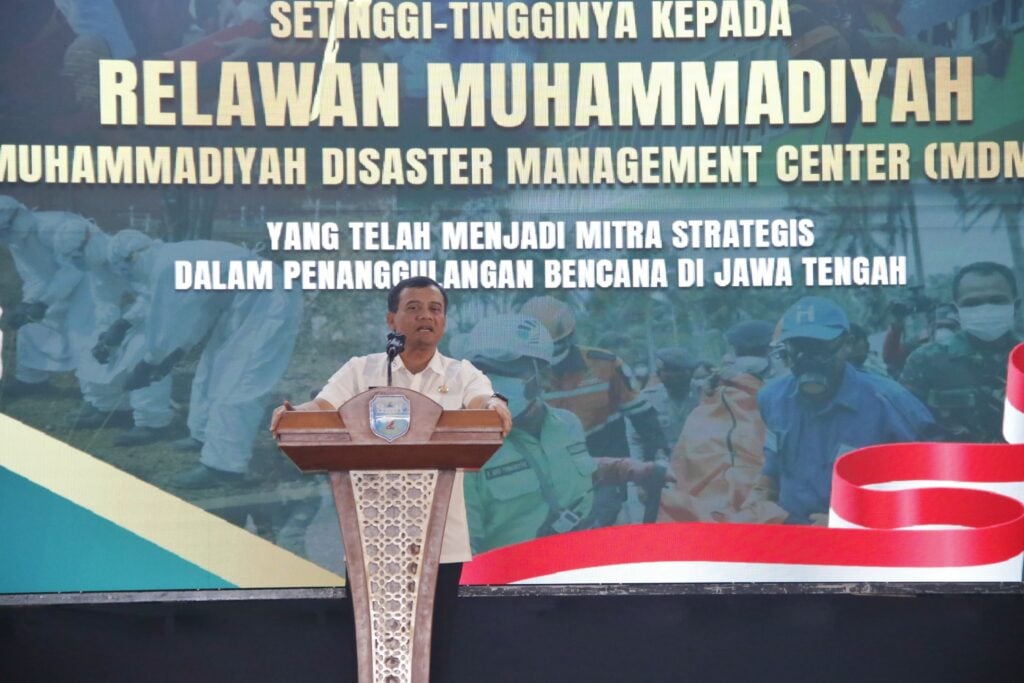 Gubernur Jawa Tengah Ahmad Luthfi dalam acara jambore relawan bencana Muhammadiyah. MOJOK.CO