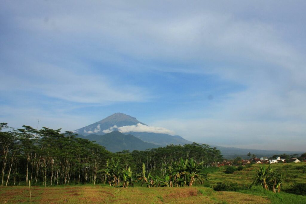 Kecamatan Salam, Anak Tiri Kabupaten Magelang yang Cuma Nampang di Peta