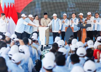 Koperasi Merah Putih diluncurkan Prabowo MOJOK.CO