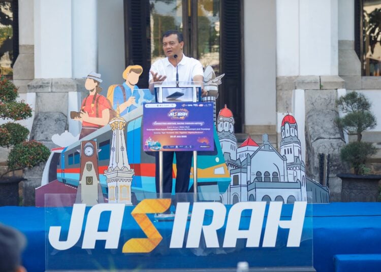 Gubernur Jawa Tengah, Ahmad Luthfi, membuka Jasirah Race 2025 di Semarang MOJOK.CO