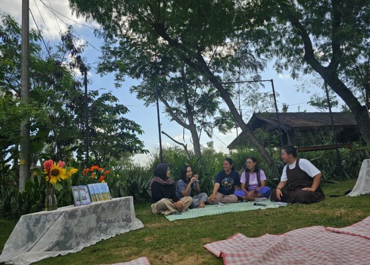 diskusi perdana buku Sekolah Semerdeka Ini. MOJOK.CO