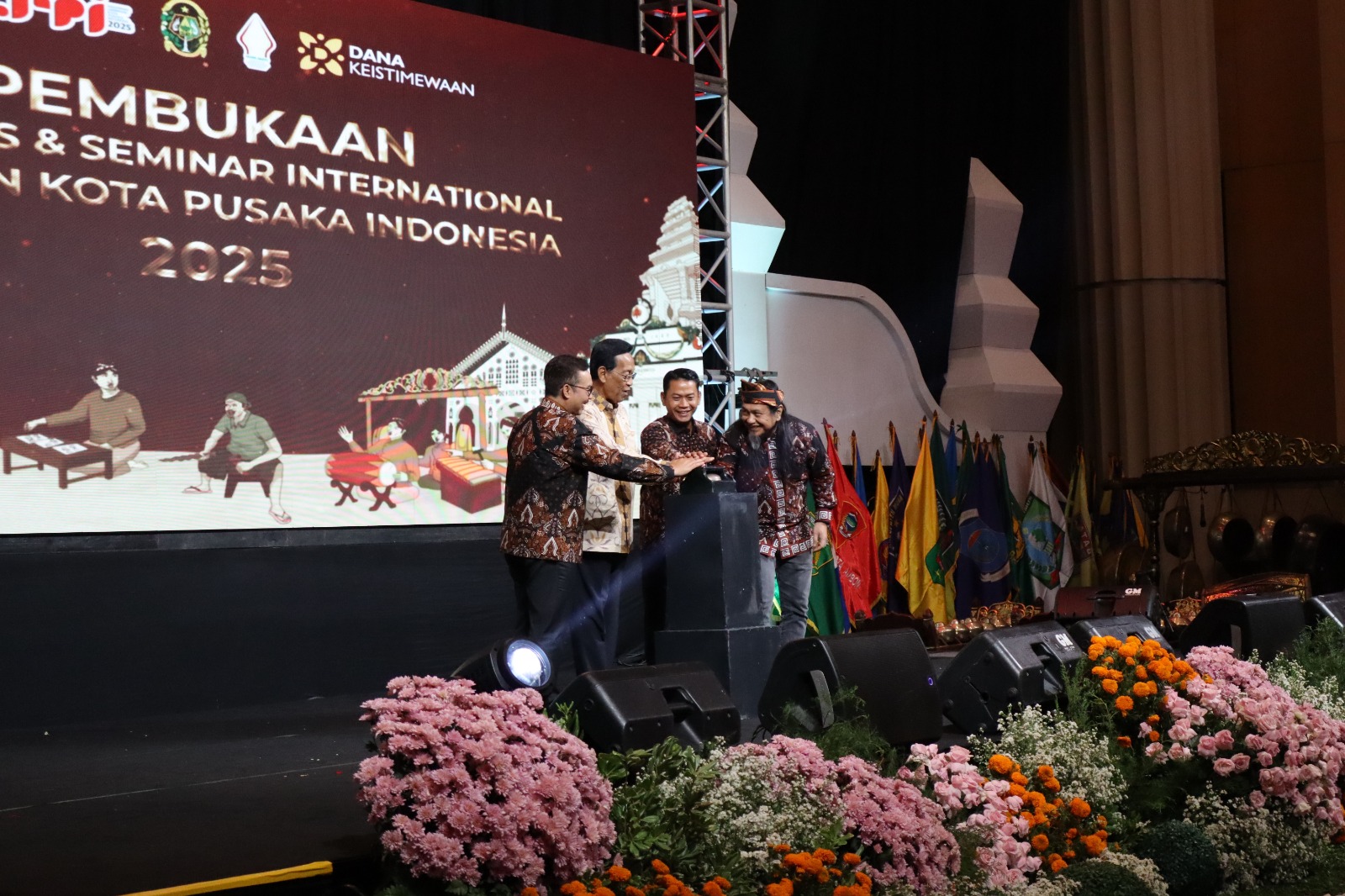 pelestarian pusaka.MOJOK.CO