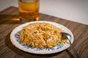 4 Dosa Penjual Nasi Goreng yang Merusak Rasa, Mengurangi Kenikmatan Makan