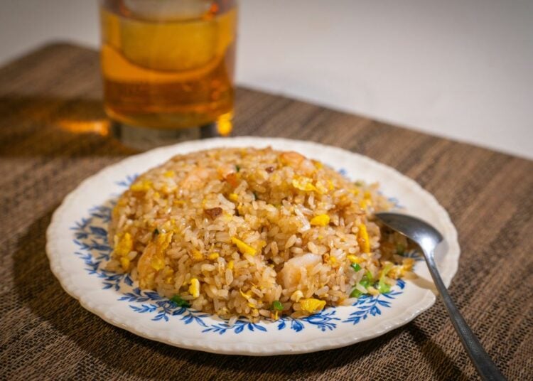 4 Dosa Penjual Nasi Goreng yang Merusak Rasa, Mengurangi Kenikmatan Makan