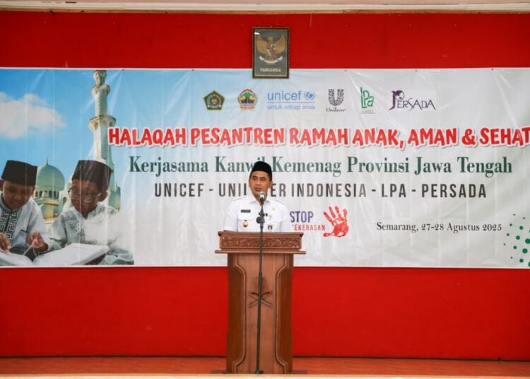 Wakil Gubernur Jawa Tengah, Taj Yasin wujudkan program pesantren ramah anak. MOJOK.CO