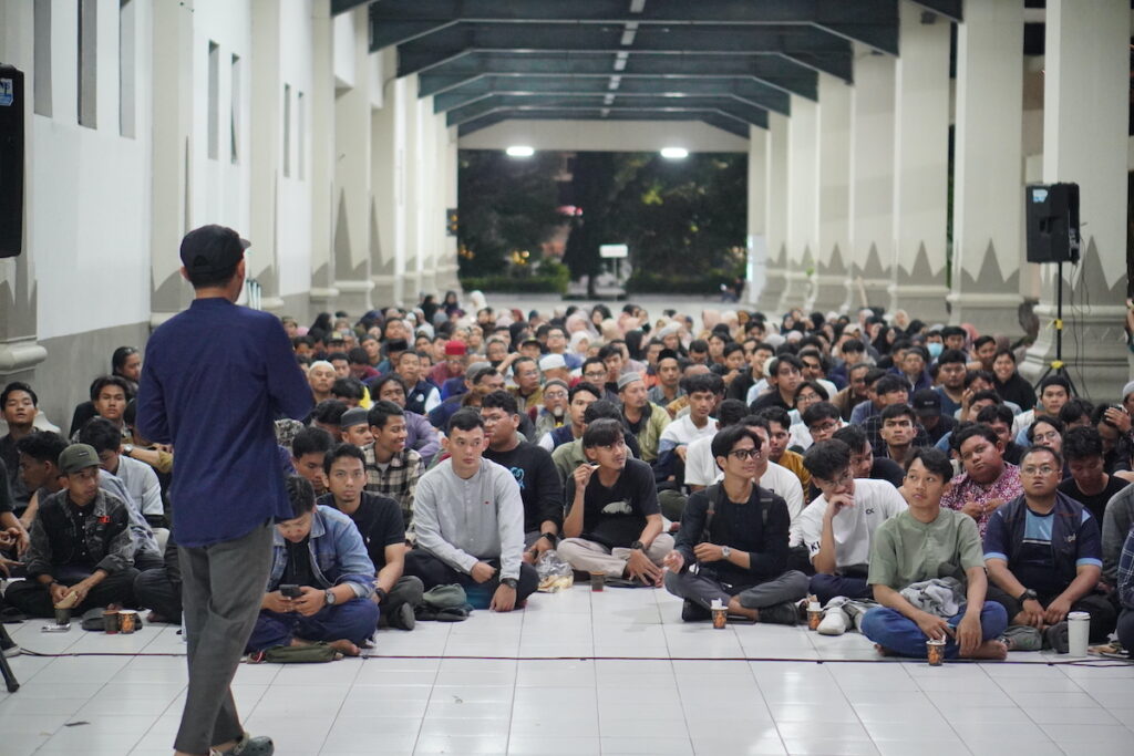 625 Relawan Siap Sambut 10 Ribu Jemaah di Lir Ilir Fest 2025 MOJOK.CO