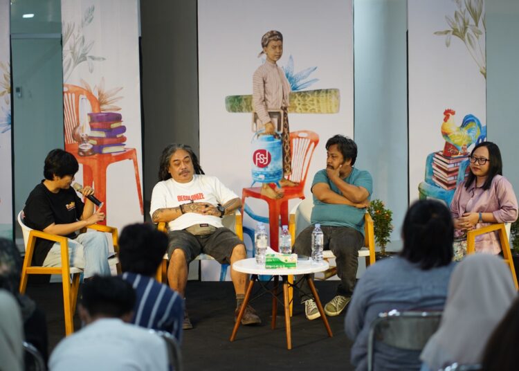 Diskusi "Nasib Sastrawan" di Festival Sastra Yogyakarta 2025 MOJOK.CO