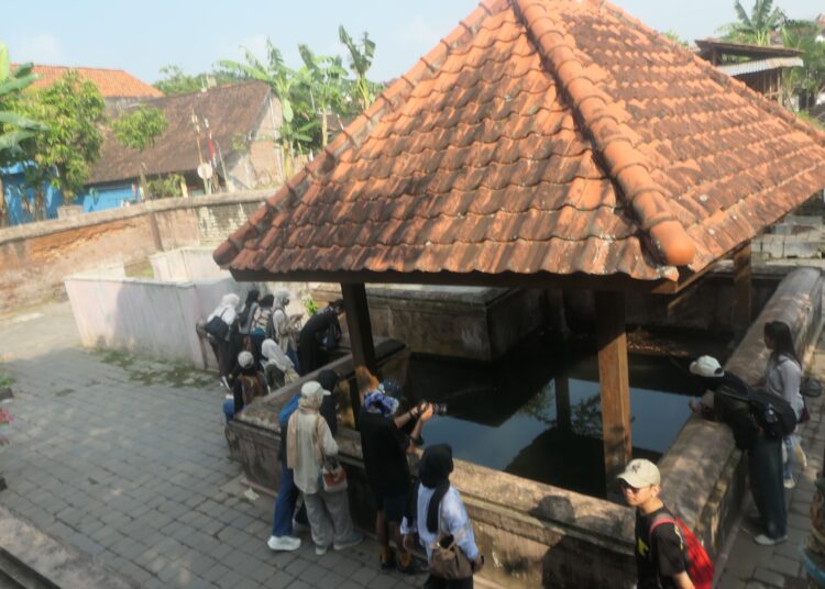 Sendang Saliran MOJOK.CO