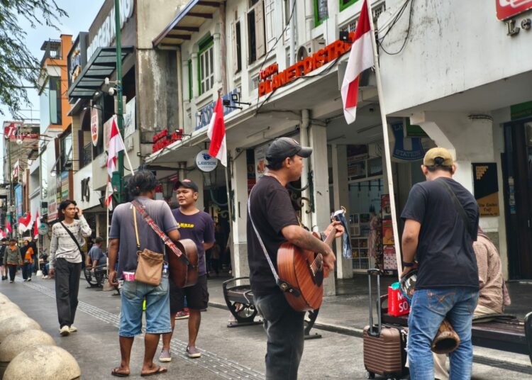 Pengamen di Jalan Malioboro, Jogja MOJOK.CO