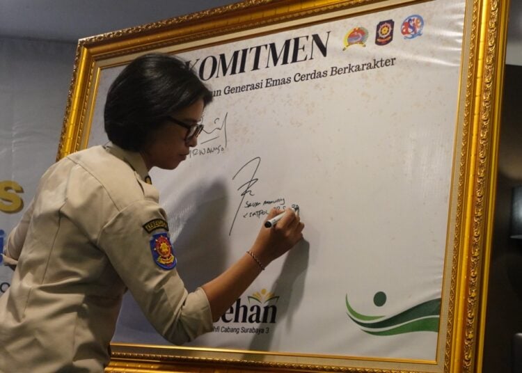 penandatangan komitmen. MOJOK.CO