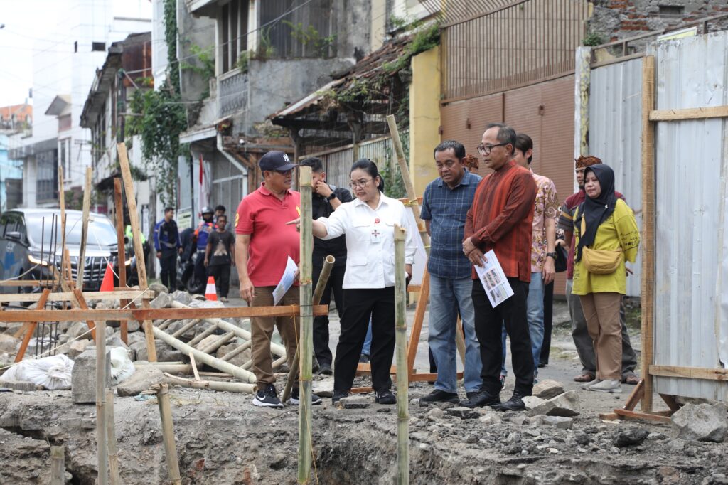 Wali Kota Semarang, Agustina, bangun rumah pompa baru untuk atasi banjir dan genangan air MOJOK.CO