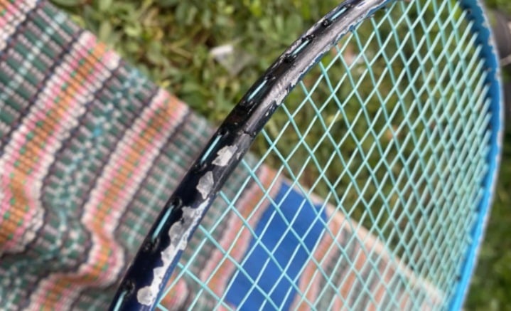 raket murah pemberian simbah.MOJOK.CO