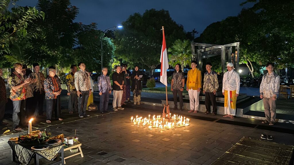 UGM Gelar Doa Lintas Iman Mojok.co