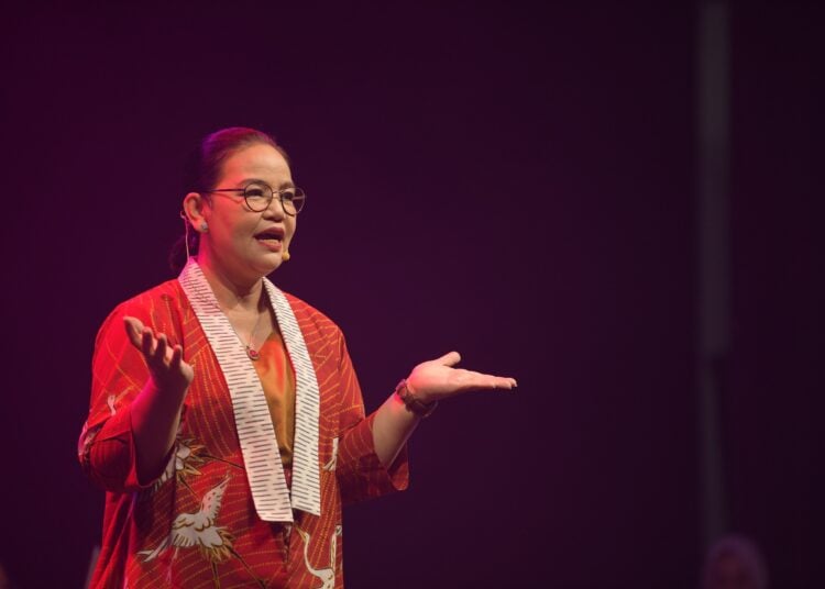 Wali Kota Semarang, Agustina Wilujeng membuka Lawang Sewu Short Film Festival (LSFF) 2025 MOJOK.CO