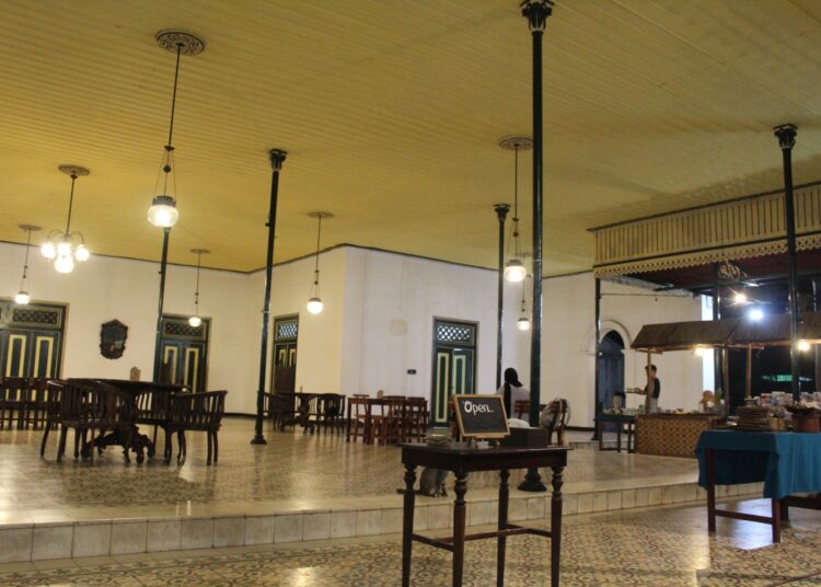 Pendopo ndalem. MOJOK.CO