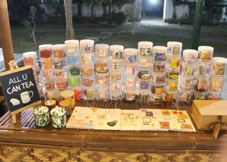 Ragam teh di angkringan. MOJOK.CO 