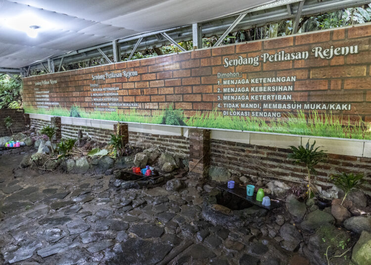 Sumber mata air "Air Tiga Rasa" di lereng Muria Rejenu, Desa Japan, Kudus MOJOK.CO