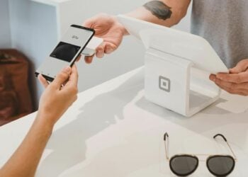 4 Aturan Tidak Tertulis Saat Bayar Pakai QRIS, Perhatikan agar Kalian Nggak Jadi Musuh Bersama Mojok.co