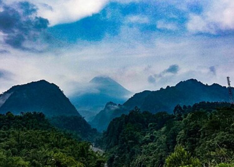 Alasan Warlok Sleman Malas Berwisata ke Kaliurang Mojok.co