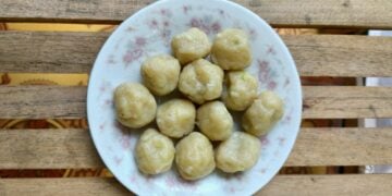 4 “Dosa” Penjual Cilok yang Sulit Dimaafkan Pembeli  Mojok.co